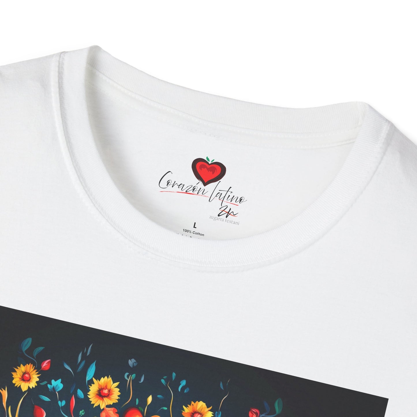 Corazón Latino 2 Unisex Softstyle T-Shirt