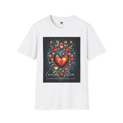 Corazón Latino 2 Unisex Softstyle T-Shirt